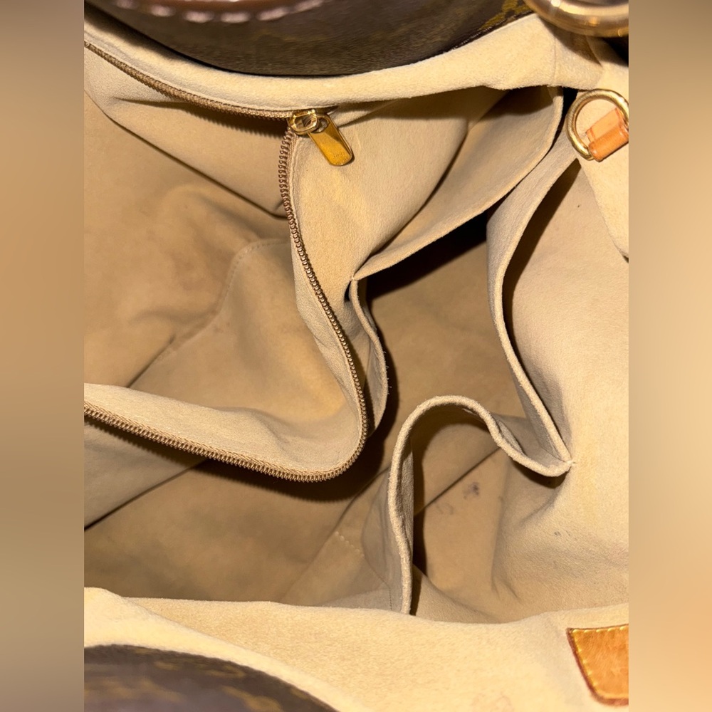 Louis Vuitton Monogram Artsy MM FULL INCLUSION ~ LV Box, LV Dust Bag and Cards - Picture 7 of 15